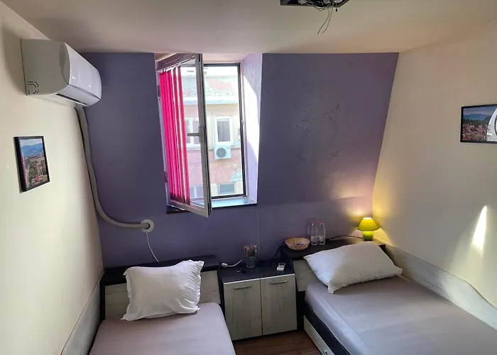 Cloud 9 Гостьовий будинок *